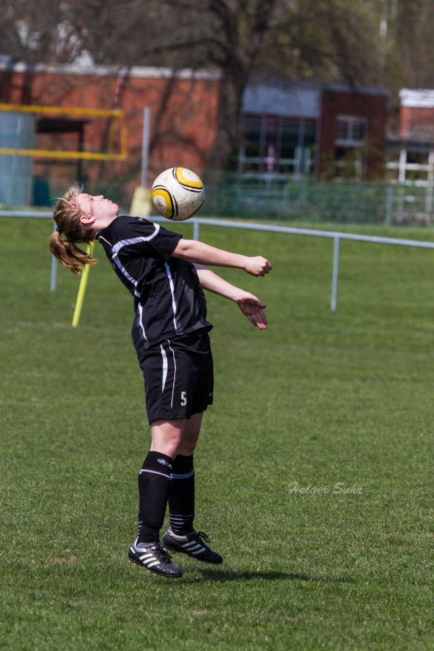 Bild 103 - B-Juniorinnen Kieler MTV - FSC Kaltenkirchen : Ergebnis: 0:0